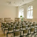 Wilmina Hotel